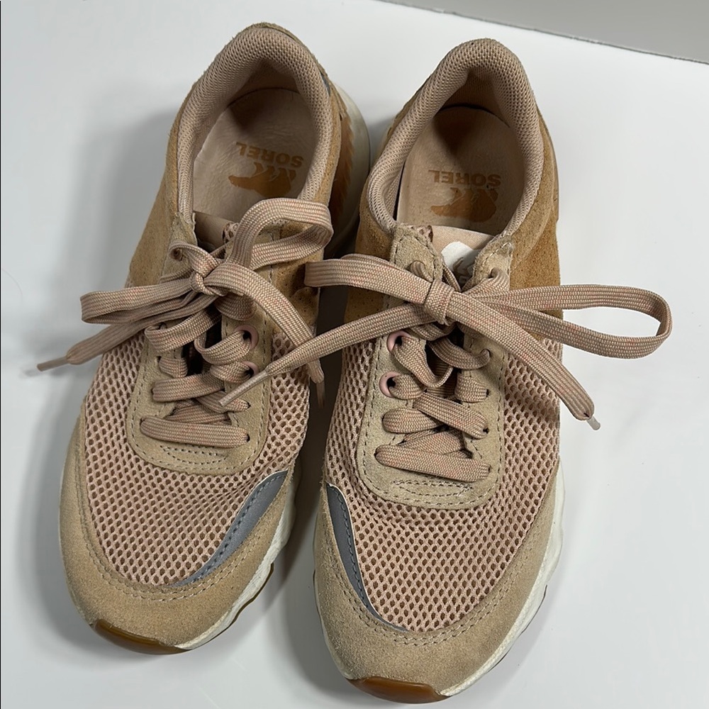 Sorel Women's Tan Sneakers